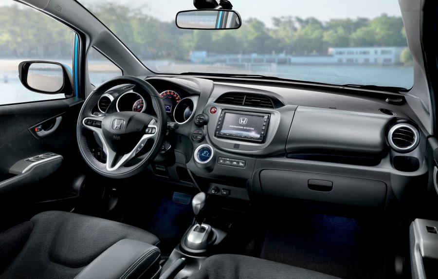  Honda Jazz 2008 года  (фото 26 из 100)